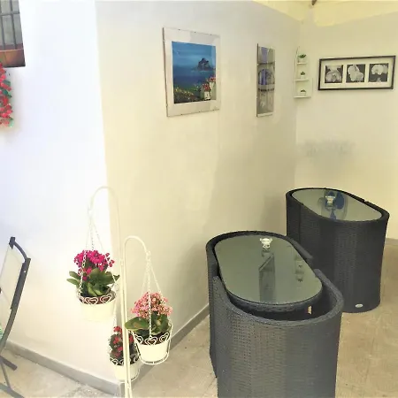 Art Deco B&B Bed & Breakfast Cefalu